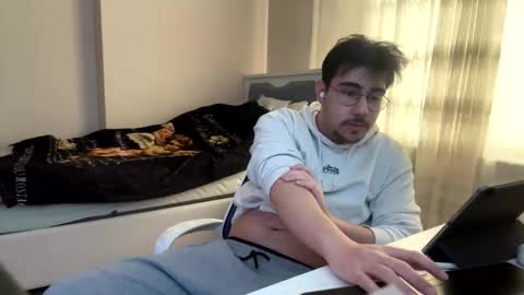 Snapshot of teowoody chatting on 03-14-26, 01:05 Teo online show from 03-14-26, 01:05