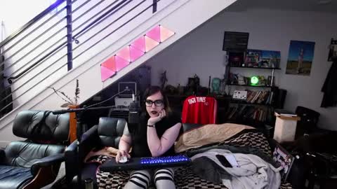 tonyatorch online show from 05-18-26, 04:02