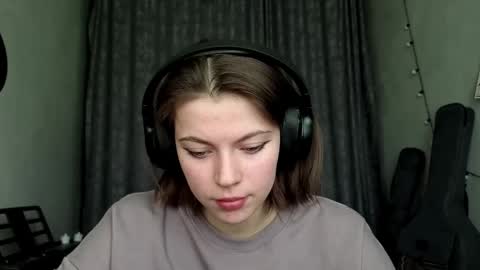 Anny Simpson online show from 02-03-26, 06:22