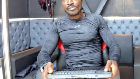 terranze_z online show from 11-30-25, 07:18