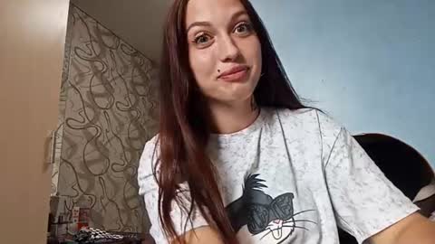Anna online show from 07-28-26, 12:34