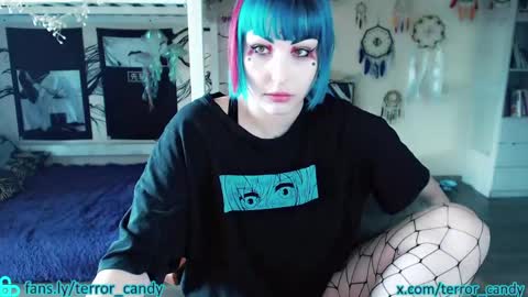 CRY BABY online show from 04-13-26, 09:48