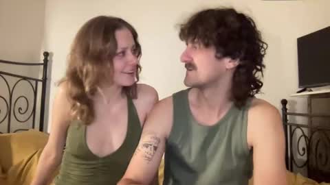 Snapshot of terry_and_elanor chatting on 11-03-25, 02:02 terry and elanor online show from 11-03-25, 02:02