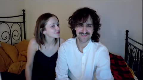 Snapshot of terry_and_elanor chatting on 12-16-25, 03:33 terry and elanor online show from 12-16-25, 03:33