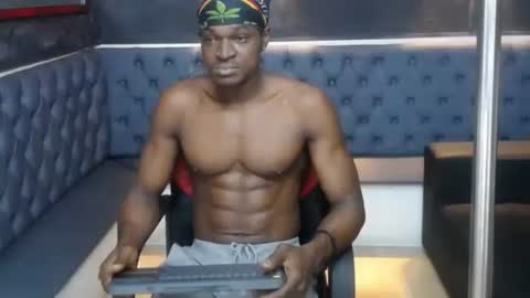 terry_zyzz online show from 04-04-26, 12:35