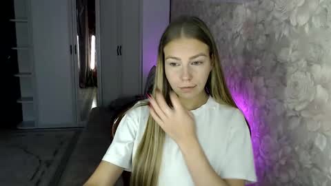Violetta Ready for any play with you. Hottest show in pvt  Bitcoin 1P8NuZxsaNsQTx7wJJJ7Ao1mic4nvJPVLC online show from 10-23-25, 01:32