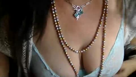 Snapshot of tessa_foxxx chatting on 09-24-25, 05:38 tessa_foxxx online show from 09-24-25, 05:38