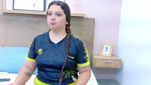 tessa stones online show from 01-07-26, 03:42