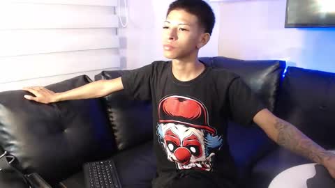 Snapshot of tessachains chatting on 01-13-26, 02:06 tessachains online show from 01-13-26, 02:06