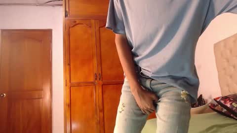 Snapshot of tessachains chatting on 02-14-26, 03:03 tessachains online show from 02-14-26, 03:03