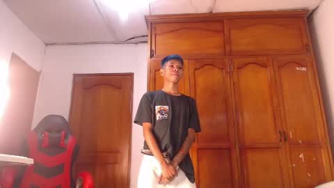 Snapshot of tessachains chatting on 02-15-26, 01:31 tessachains online show from 02-15-26, 01:31