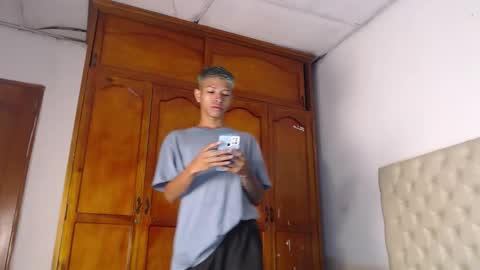 Snapshot of tessachains chatting on 02-17-26, 12:45 tessachains online show from 02-17-26, 12:45