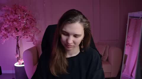 Snapshot of tessamill chatting on 05-31-26, 05:15 Tessa online show from 05-31-26, 05:15