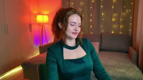 Snapshot of tesssahart chatting on 04-16-26, 11:55 TessaHart online show from 04-16-26, 11:55