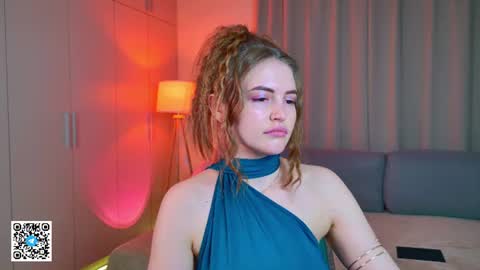 Snapshot of tesssahart chatting on 06-14-26, 01:46 TessaHart online show from 06-14-26, 01:46