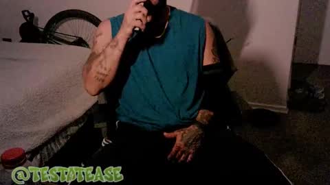 Milo online show from 12-16-25, 05:01