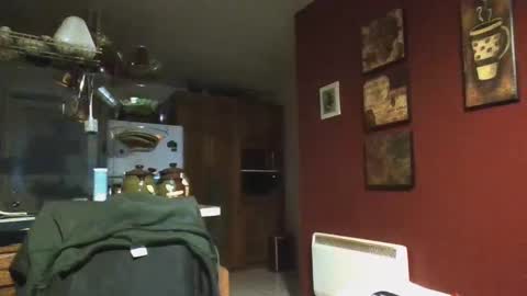 Snapshot of tetuo2 chatting on 09-16-25, 02:56 tetuo2 online show from 09-16-25, 02:56