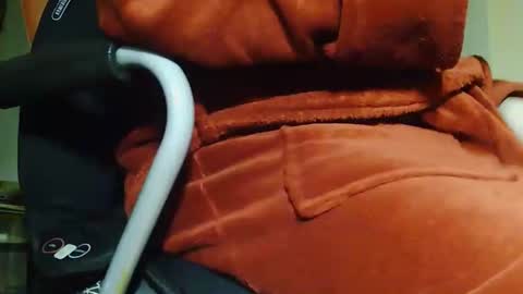 Snapshot of tetuo2 chatting on 11-30-25, 07:23 tetuo2 online show from 11-30-25, 07:23