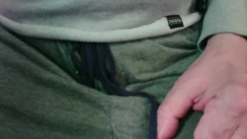 Snapshot of texan2020 chatting on 12-19-24, 11:03 texan2020 online show from 12-19-24, 11:03