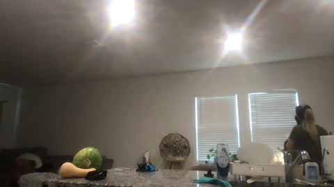 Daphne Summers online show from 04-15-26, 07:58