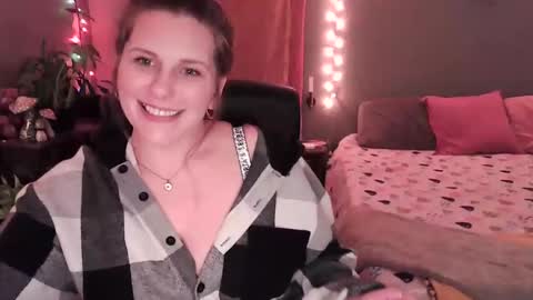 Snapshot of texasprincessk chatting on 03-16-26, 02:28 texasprincessk online show from 03-16-26, 02:28