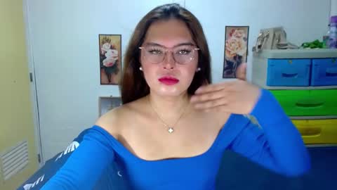Snapshot of tgirlselena chatting on 09-19-25, 02:40 tgirlselena online show from 09-19-25, 02:40
