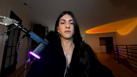 babygirlmami online show from 02-18-26, 08:10