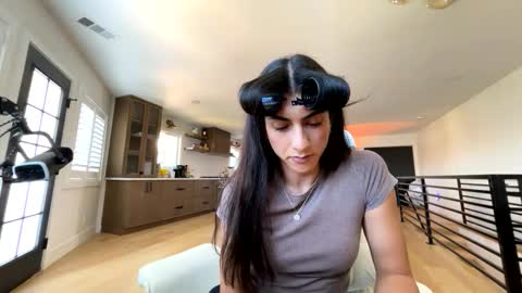 babygirlmami online show from 04-23-26, 10:01