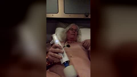 Jezebel online show from 02-08-26, 03:10