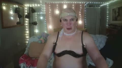 lacey online show from 04-05-26, 02:58