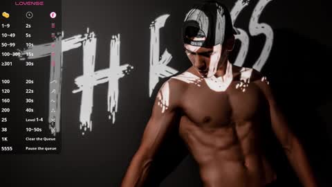 Snapshot of th_russ chatting on 01-28-25, 04:52 INSTAGRAM Th1rss online show from 01-28-25, 04:52