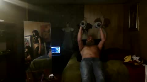 Snapshot of tha_commander69 chatting on 12-29-24, 02:21 tha Commander69 online show from 12-29-24, 02:21