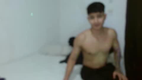 Snapshot of thadeo_10 chatting on 10-31-25, 06:14 thadeo_10 online show from 10-31-25, 06:14