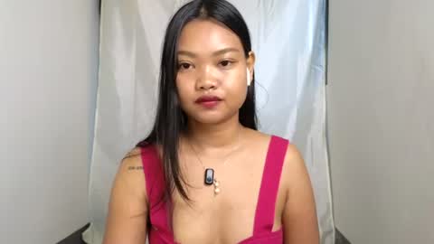 Snapshot of thailand4you chatting on 07-08-26, 04:39 AbbieThai online show from 07-08-26, 04:39