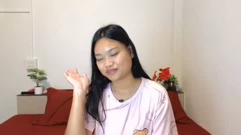 Snapshot of thailand4you chatting on 07-29-26, 04:27 AbbieThai online show from 07-29-26, 04:27