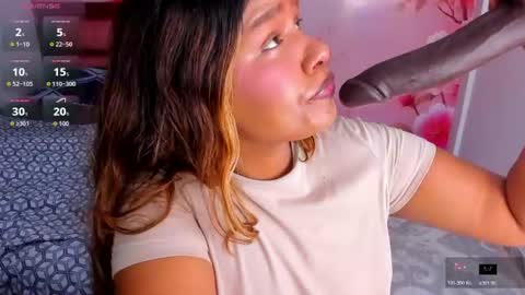Andreina online show from 06-13-26, 04:54