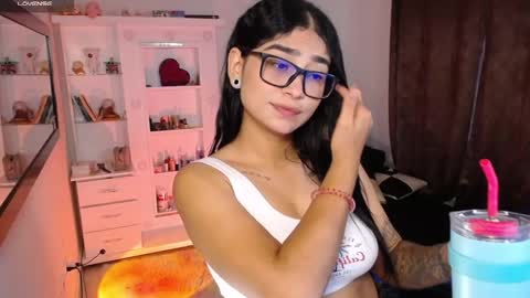 thalia  online show from 09-15-25, 07:36