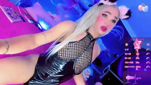 Snapshot of thalia_gil21 chatting on 09-09-25, 07:24 Thalia Girl online show from 09-09-25, 07:24