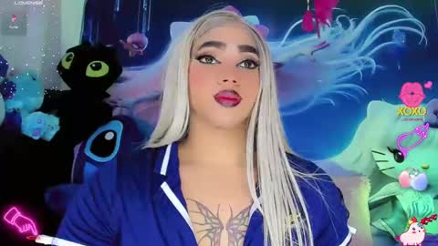Snapshot of thalia_gil21 chatting on 10-10-25, 02:32 Thalia Girl online show from 10-10-25, 02:32