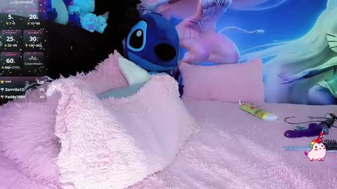Snapshot of thalia_gil21 chatting on 10-10-25, 02:38 Thalia Girl online show from 10-10-25, 02:38