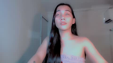 Snapshot of thalia_sunshine chatting on 12-04-24, 11:02 Thalia online show from 12-04-24, 11:02