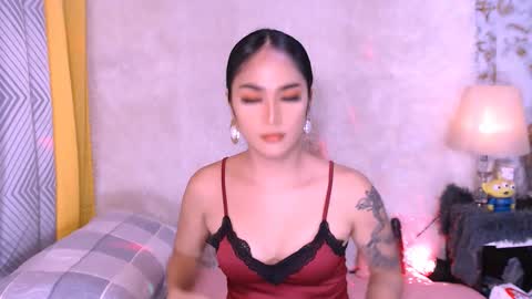 Snapshot of thalia_venture chatting on 01-23-25, 02:07 Thalia online show from 01-23-25, 02:07