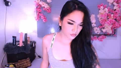 Snapshot of thalia_venture chatting on 09-30-25, 01:38 Thalia online show from 09-30-25, 01:38