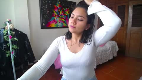 Snapshot of thaliacooper chatting on 12-11-24, 06:09 online show from 12-11-24, 06:09