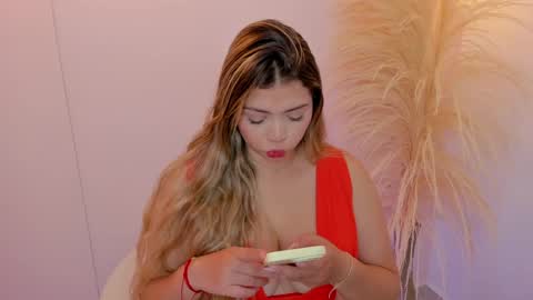  Thalia online show from 04-23-26, 05:04