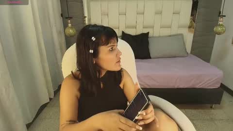 Thalia online show from 02-14-26, 06:04