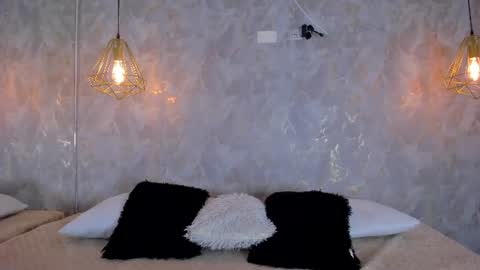 Snapshot of thalira_angels chatting on 07-01-26, 02:07 THALIRA ANGELS online show from 07-01-26, 02:07