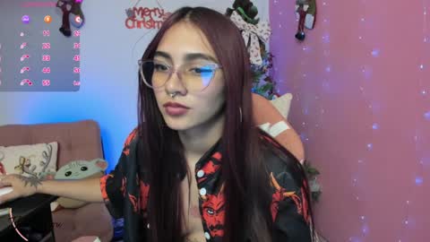 thamara_cooper_ online show from 12-17-24, 08:34