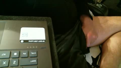 Snapshot of thameslee chatting on 12-20-24, 03:14 Thames online show from 12-20-24, 03:14