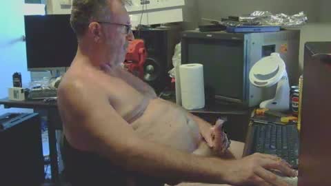 Snapshot of thang5545 chatting on 02-07-25, 03:23 thang5545 online show from 02-07-25, 03:23